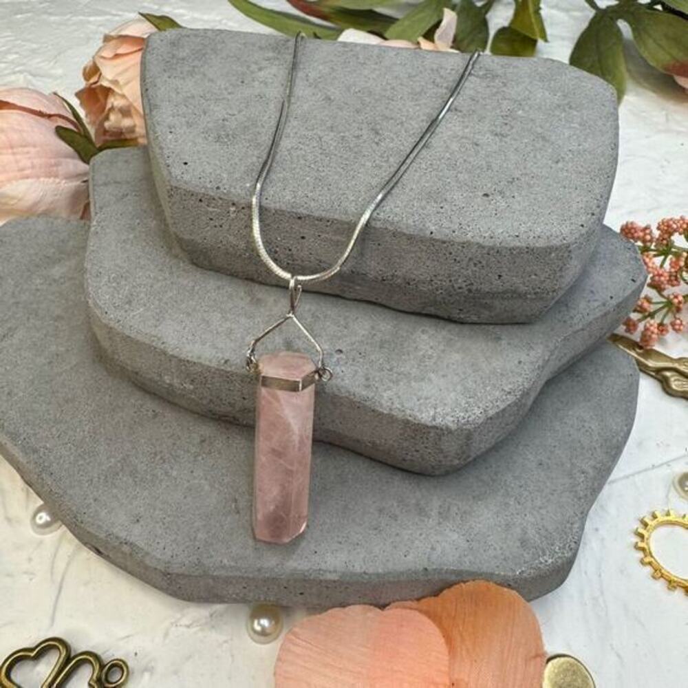 Rose Quartz Natural Point Pendant‎ Pink Snake Chain Necklace Lobster Clasp 925